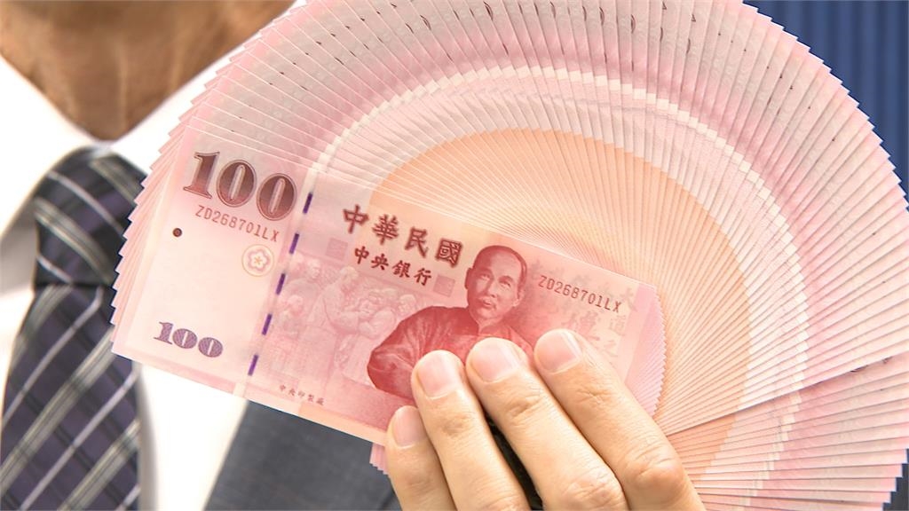 換新鈔！包紅包！新鈔要找這8家銀行 1/20開始服務