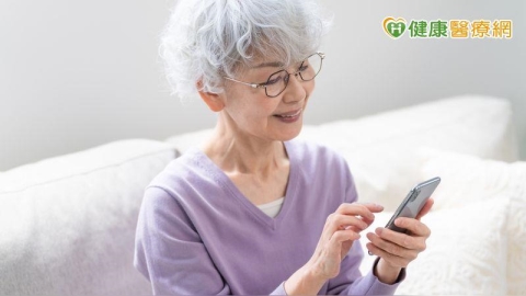 春節長照不打烊！　撥打「19665專線」事前預約，照顧失能者不間斷