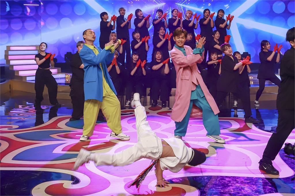 《民視第一發發發》浩角翔起睽違6年合體!超難舞步讓阿翔開起碎唸開關