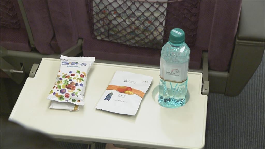 高鐵「咖啡可免費續杯」規定曝光！內行加碼揭密「隱藏服務」：點心也能拿