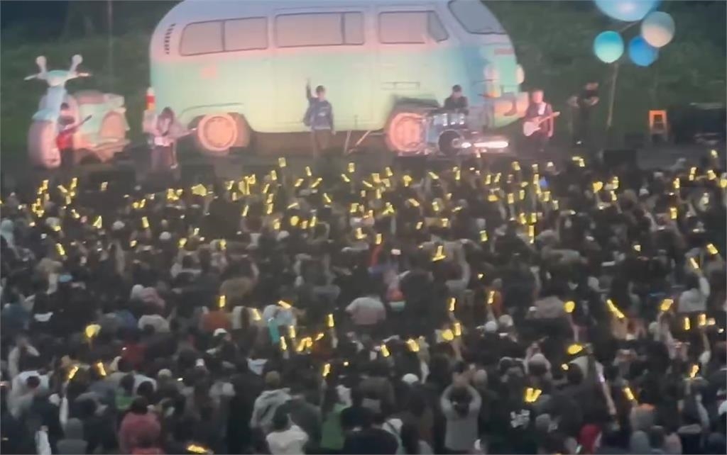 花蓮「一路向東」公益演唱會　五月天等歌手獻唱吸四萬人