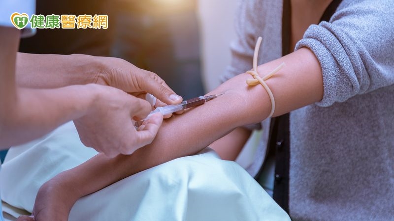 【遠離腦中風生活指南】穩定血糖遠離中風風險！　健康族群、糖尿病患者、中風患者如何正確控糖？