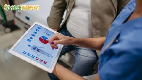 癌症年輕化！免費癌篩「這4癌」都放寬年齡 　其中這1項25歲就能做