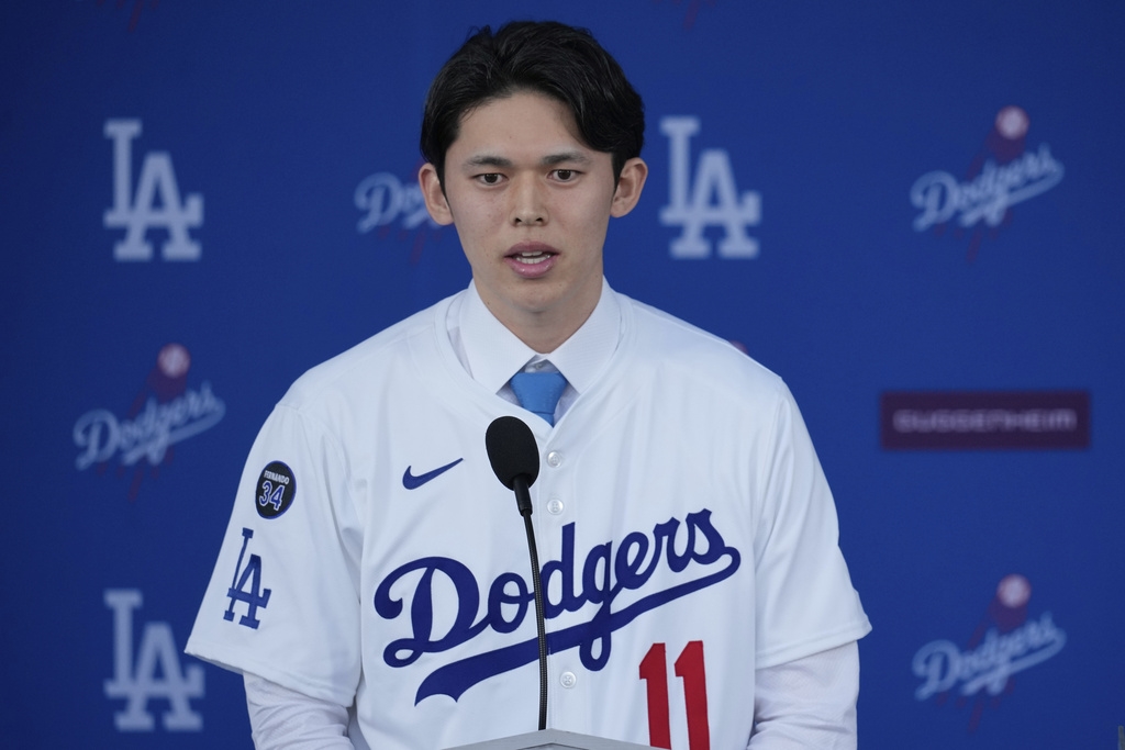 MLB(影)／正式加盟穿上道奇隊11號球衣　佐佐木朗希：我的旅程才正要開始