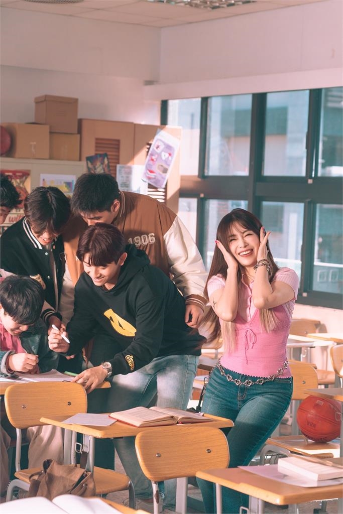 46歲徐懷鈺復出憶拍戲出意外頸椎動刀!親揭躺病床「1後遺症」影響至今