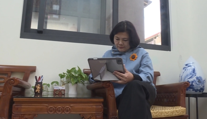 最貼心的家人！張麗善愛毛小孩　逗狗遛狗來紓壓