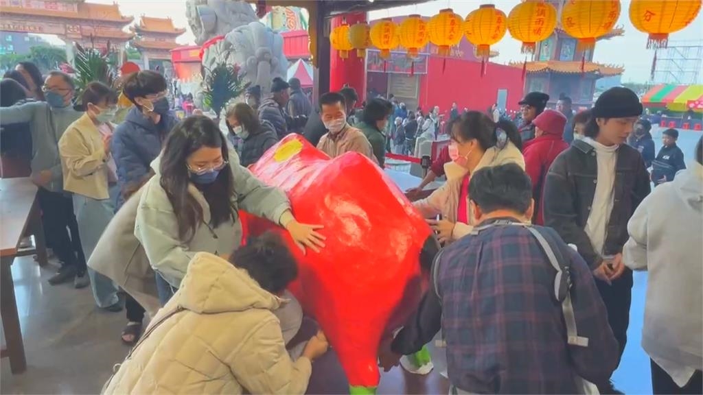 南鯤鯓代天府蛇年國運籤出爐！　「一重江水一重山」廟方這樣解釋