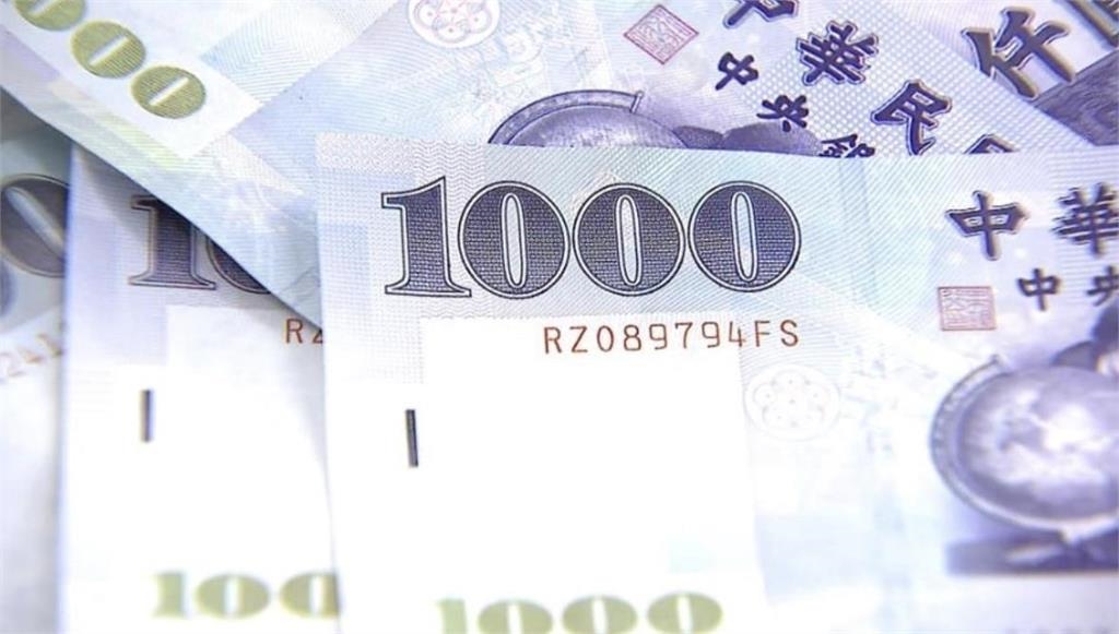 一圖曝「3大薪資階層」紅包最新行情價！壓歲錢「發、領」禁忌一次看