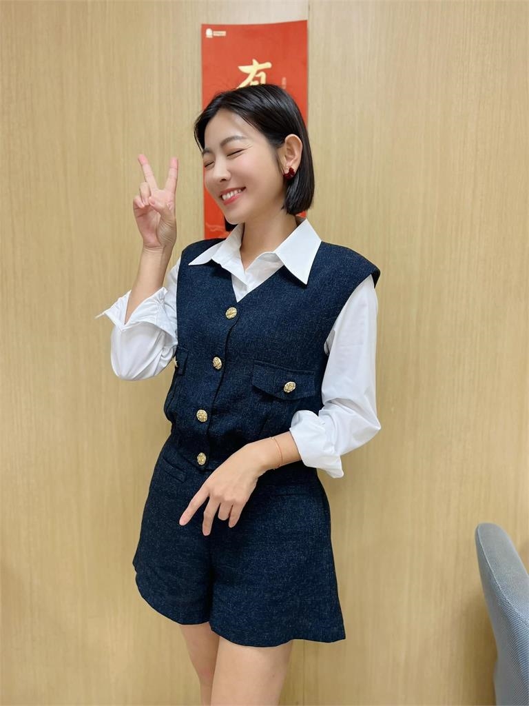 米可白過年「崩潰臭臉照」曝！1句嘆請忽略我「黑眼圈」：比拍戲累...