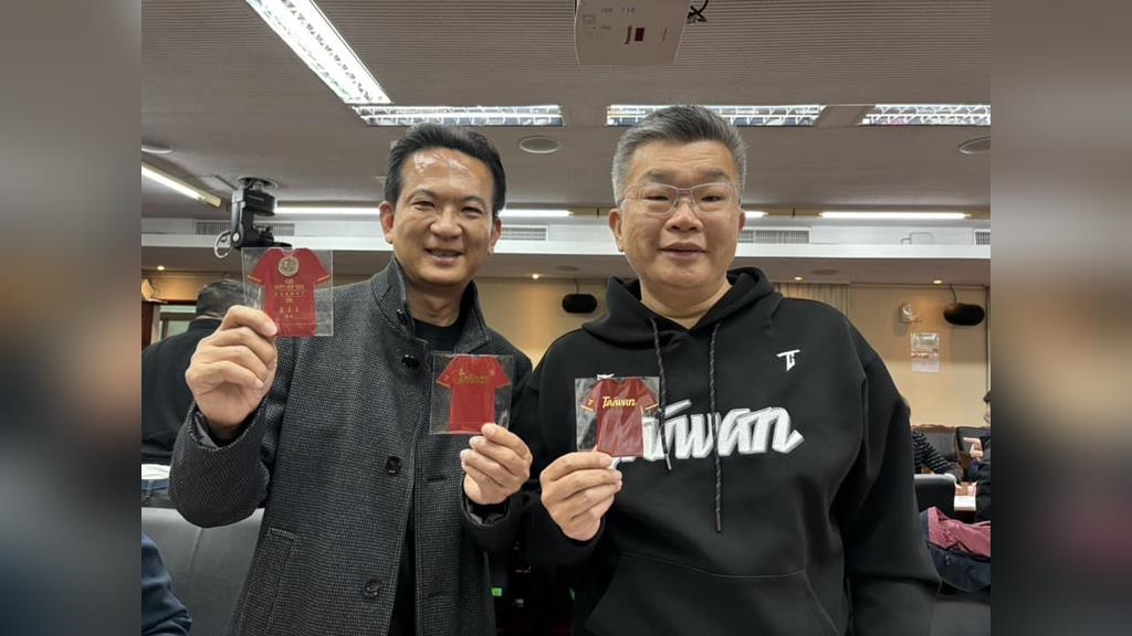 手腳要快！蔡其昌將發放「球衣小紅包」　時間地點皆曝光