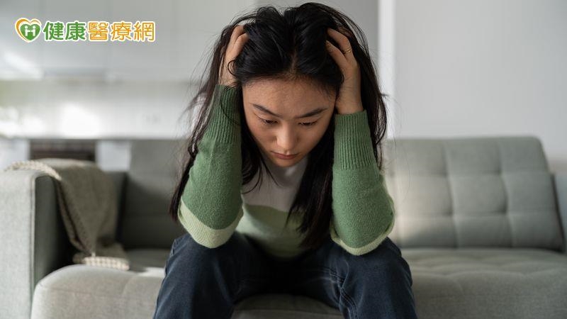家有憂鬱、叛逆青少年? 「心理諮商」幫孩子說出來! 家有憂鬱、叛逆青少年? 「心理諮商」幫孩子說出來!