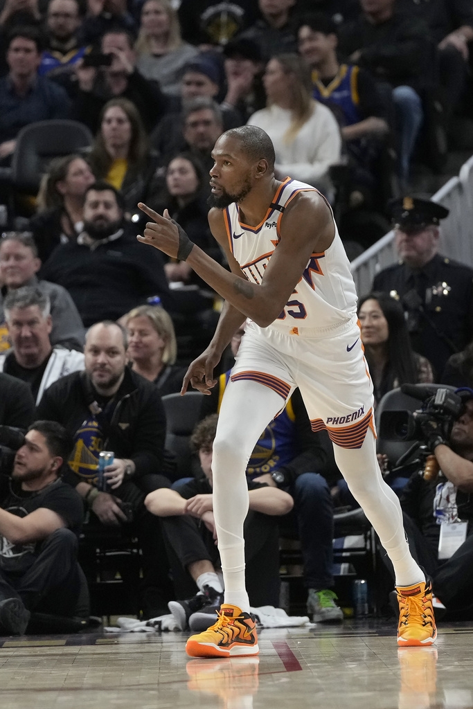 NBA／交易大限前太陽幾乎什麼都沒做　三巨頭依然得撐完剩下的賽季