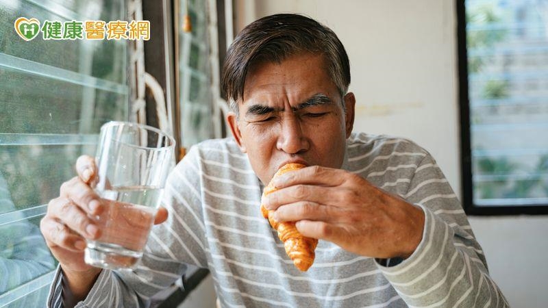 他愛吃重鹹與醃漬物,罹第四期胃癌! 1治療成功逆轉變一期 他愛吃重鹹與醃漬物,罹第四期胃癌! 1治療成功逆轉變一期