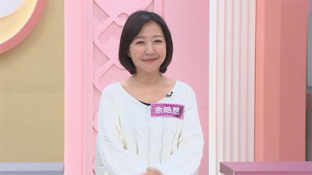 《姊妹亮起來》蔡允潔爆料蔡媽讓90歲外公搭雲霄飛車!老人家臉發白全家嚇壞