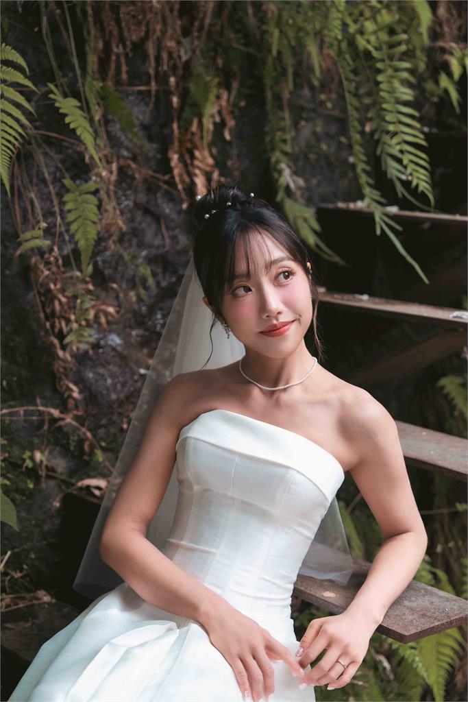 學霸女歌手披賈永婕婚紗無預警宣告1事!幸福影片被流出不藏鬆口說了