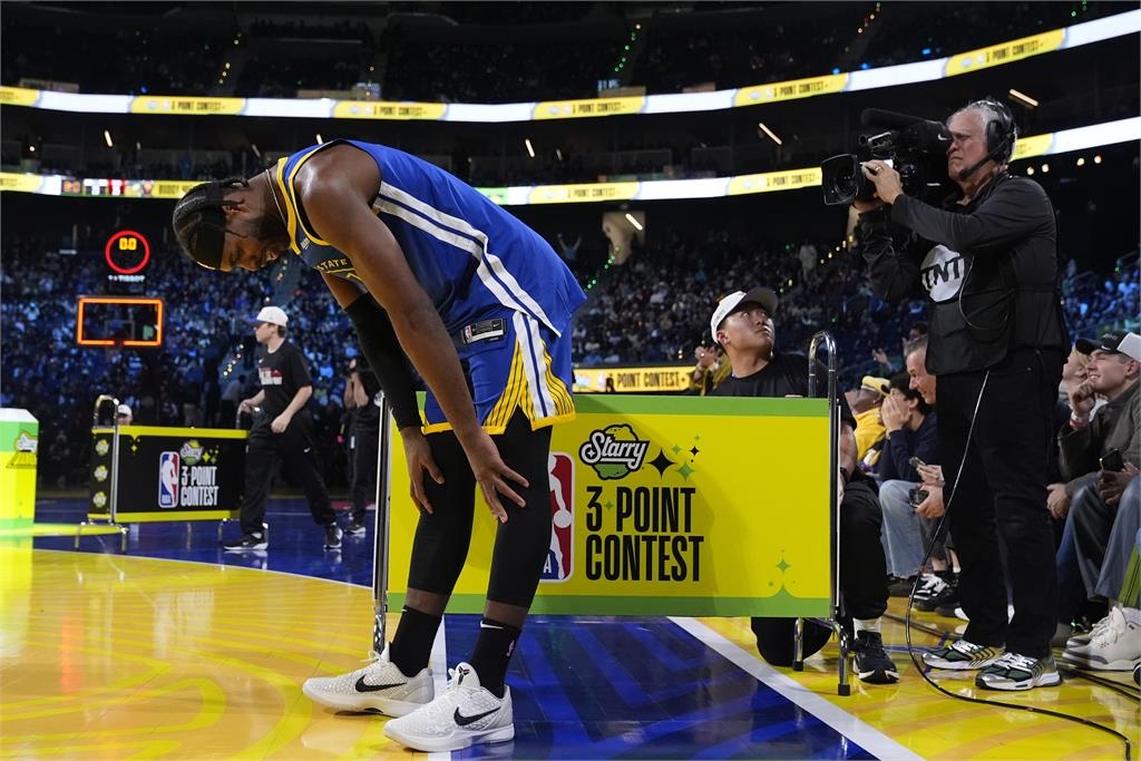 NBA(影)／小李三連霸夢碎　英雄哥射下三分球大賽冠軍