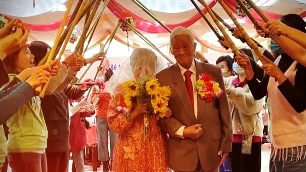 異言堂／90歲才「新婚」 余奶奶：我們年紀都大了 要珍惜短短的緣分