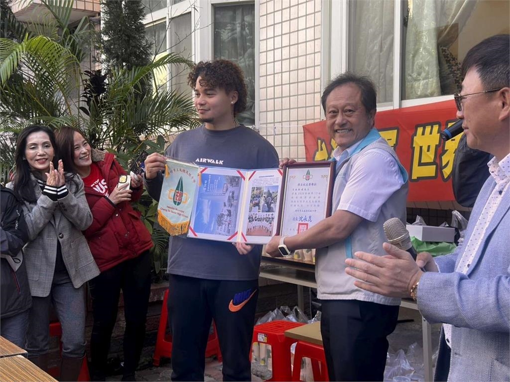 經典賽/WBCQ 2/21開打!新竹市辦直播派對 中信PS女孩、小龍女站台應援