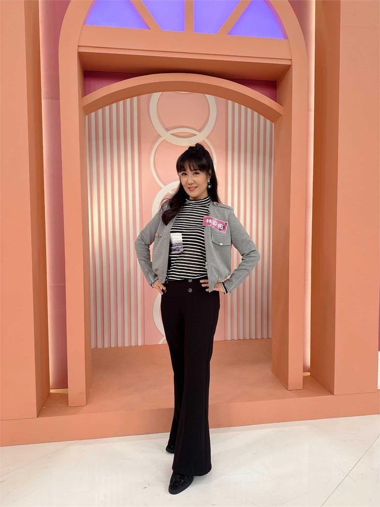 《姊妹亮起來》葉欣眉車停路邊隔壁車稱「刮到他的車」!收傳票法官認證超衰