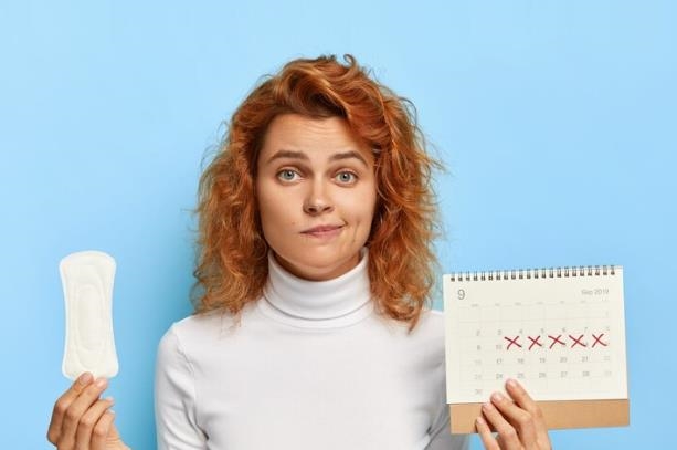 吃事前避孕藥月經會「消失」?醫:藥物調節「荷爾蒙」引起的正常反應