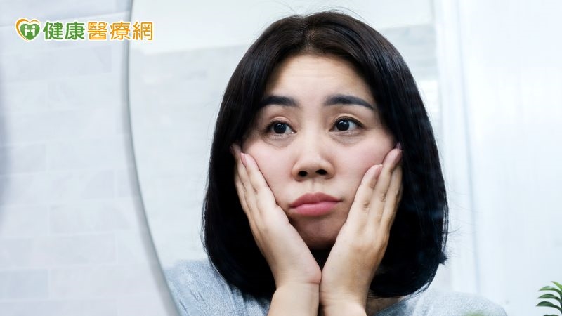 眼袋別等老了才處理!「5D亮睛術」揮別老態更自然