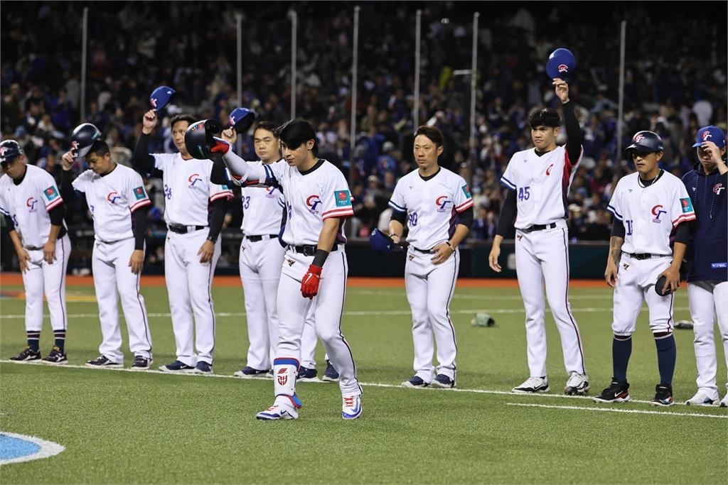 經典賽/陳傑憲「狂點球」遭檢討在搞!蔡其昌心疼曝「洋蔥內幕」:每次都有挑戰