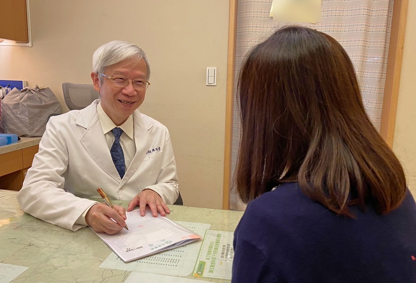 45歲以上自卵試管懷孕率僅5%！她「改策略」成功了　1年後順利產女