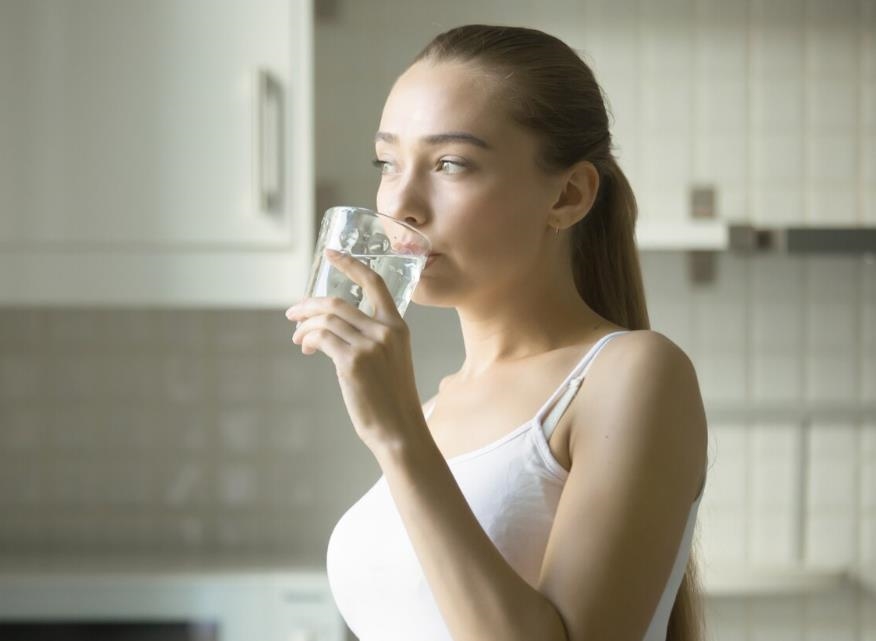 熬夜、狂舞…小心假期變調!30歲女子嗨過頭 發生「橫紋肌溶解症」