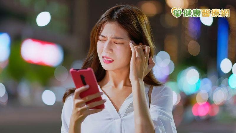 20歲女突單側無力、頭劇痛　緊急就醫竟是「自發性腦出血」