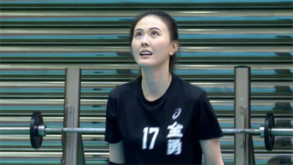 20多年沒碰球！　張晏塵化身排球甜心　加緊訓練拚世壯運
