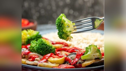 補鎂助眠又顧骨頭！專家揭12種高鎂蔬菜　補足營養「跟失眠說拜拜」