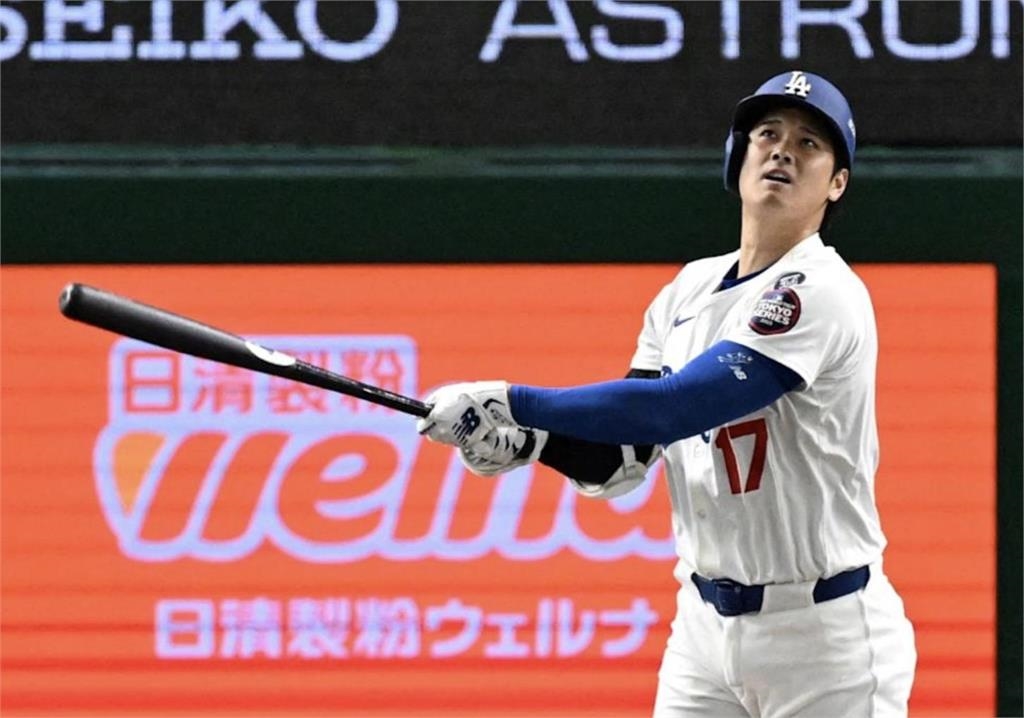 MLB/東京海外賽最幸運的小孩!10歲男童抽到門票後再接大谷開轟球