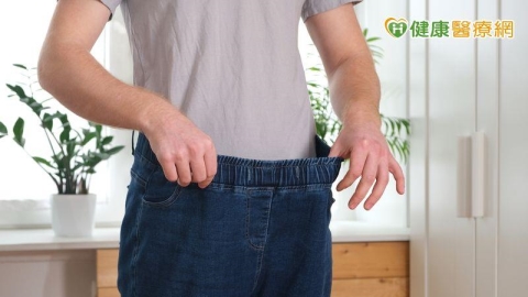 真的縮小一號!「微創減重手術」助百斤男減掉46 公斤 慢性病也獲得改善