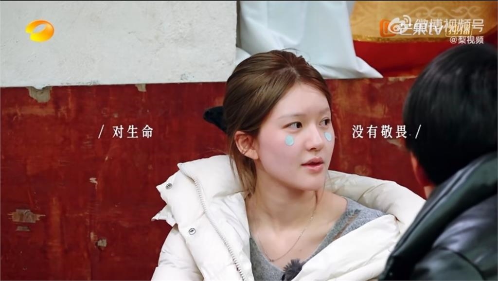 趙露思揭病前「1天睡2hr」魔鬼行程!失語症後首登綜藝:不敬畏生命