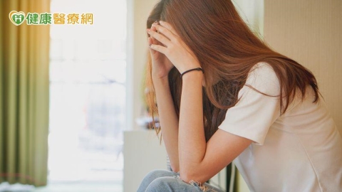 情緒不穩是個性問題?婦科醫師解析 女性荷爾蒙起伏的關鍵時刻