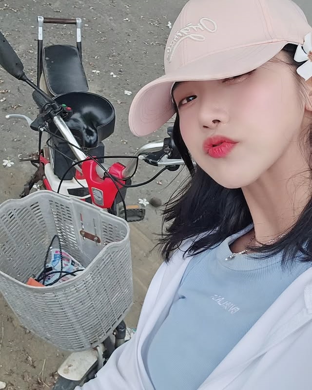 企鵝妹突遭台灣禁止入境3年！「就業金卡也沒了」經紀公司證實曝原因