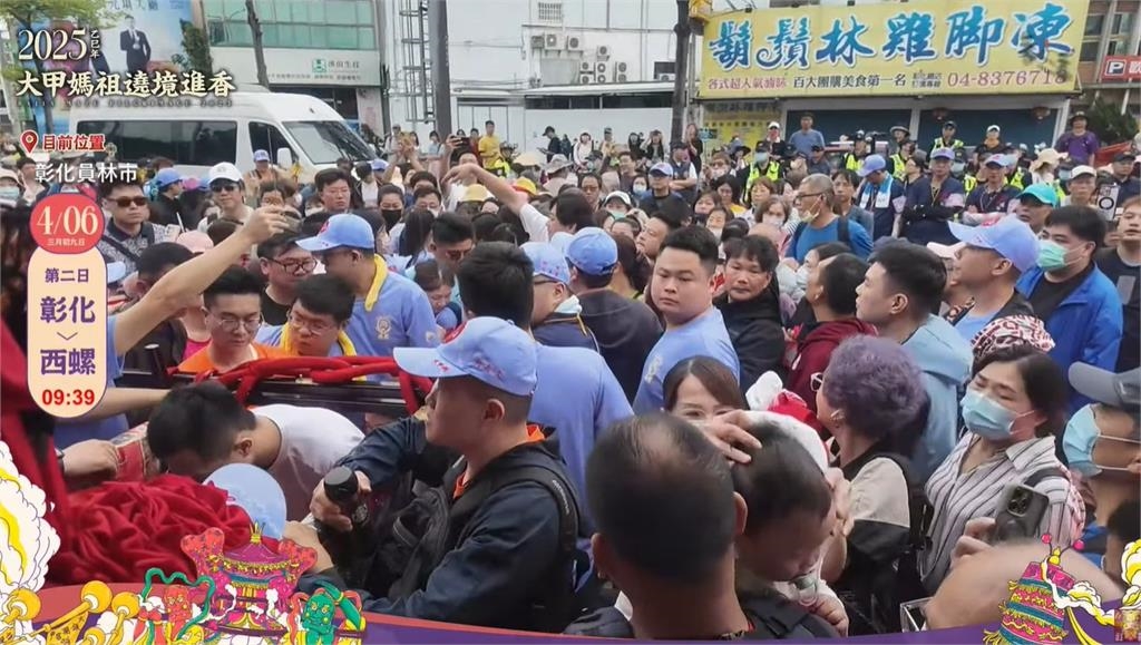 臨終前想看大甲媽…護理師幫阿嬤圓夢！信眾、警察「接力幫開道」全網淚崩