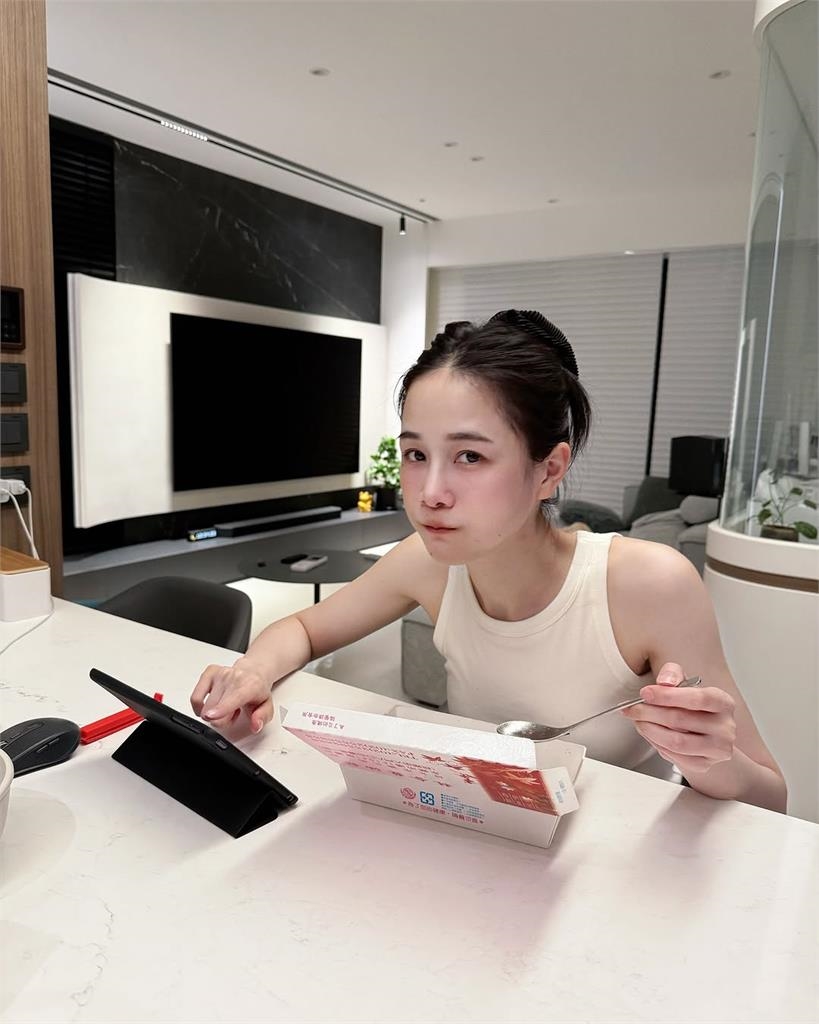 33歲千千罕揭「低落心境」認了失敗！「0笑容狀態曝光」粉急關心：你很棒