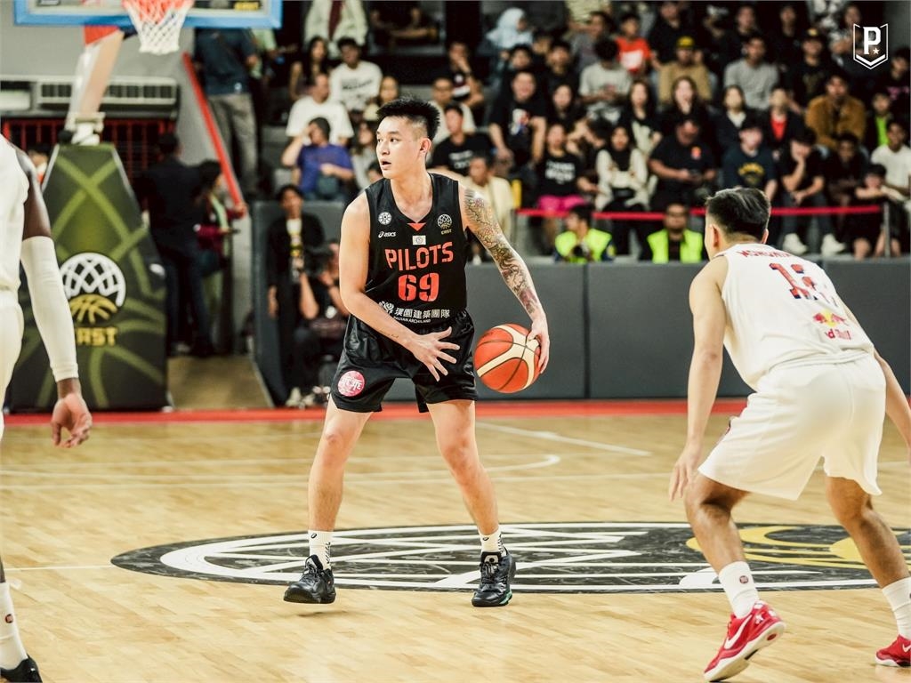 BCL(影)／這次有冷氣了！領航猿「保持全勝」回主場　24分差輕取雅加達明燈