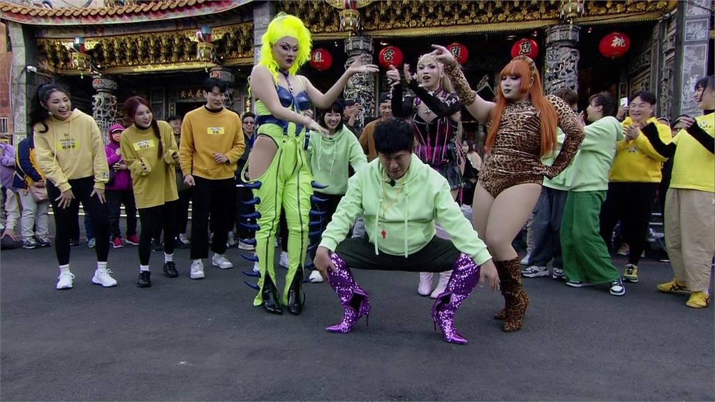 《綜藝大集合》變裝秀表演太精彩!胡瓜技癢穿高跟鞋妖嬌又會走台步