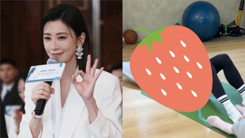 50歲賈靜雯「自律瑜珈褲」劇烈仰臥起坐！網抓包「鏡反射外洩大寶貝」驚：好棒