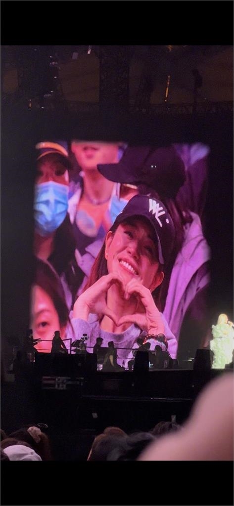 陳妍希甩了陳曉「私約狂吻身影」全被拍!私下「真實狀態」網驚:這⋯