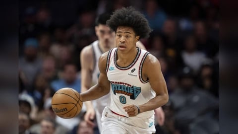 NBA(影)／一度失去意識！灰熊新秀側翼飛扣遭惡意犯規重摔　網怒斥：有夠髒