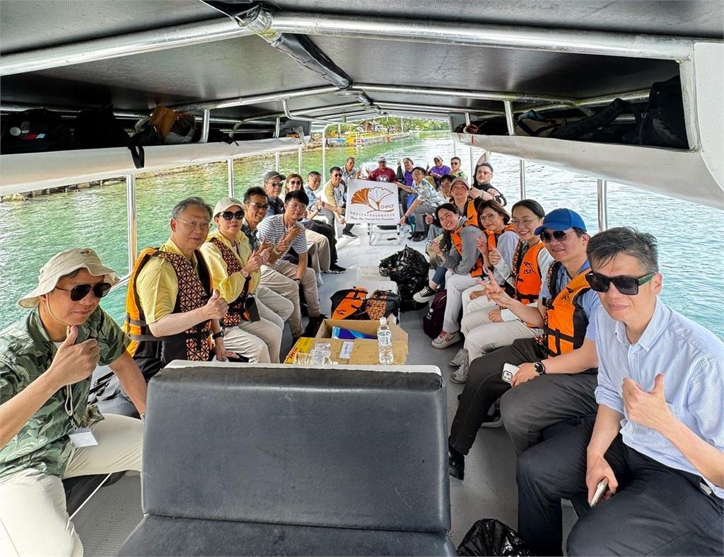 快新聞／讓世界再次看見台灣！　新北醫師公會攜手輔大深入帛琉義診