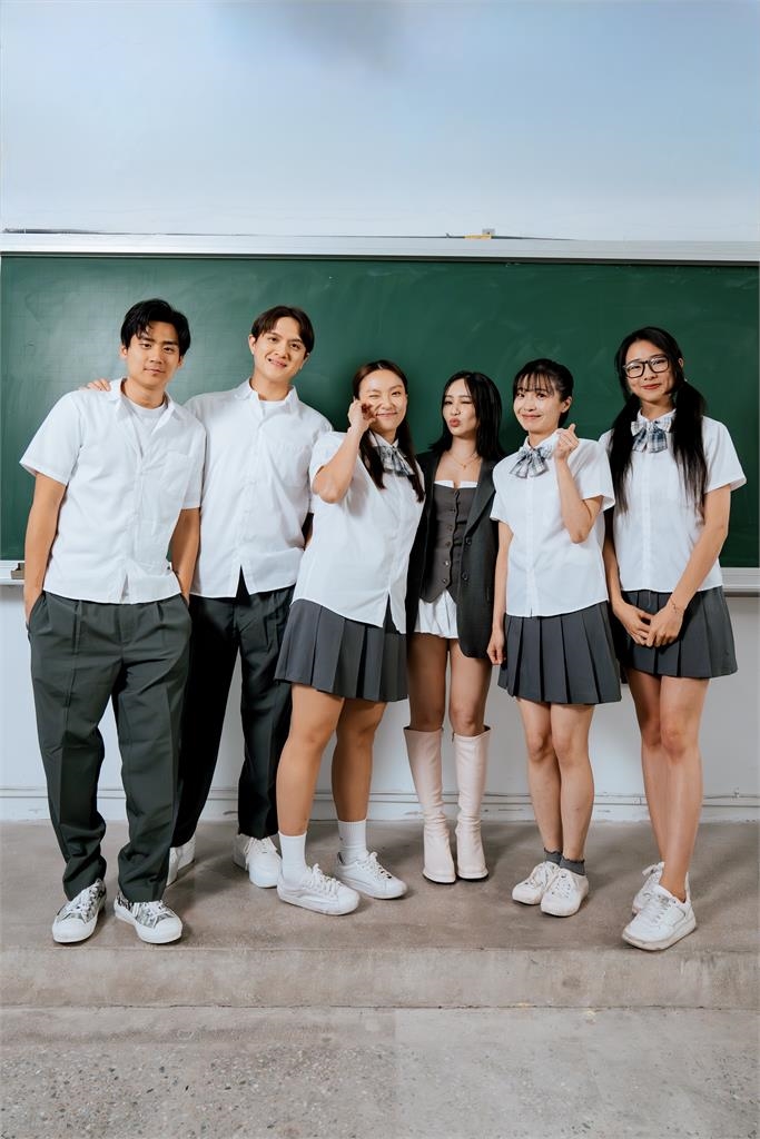 《愛你》主唱陳芳語甩合約問題合作恩師！他親揭未合作「1關鍵」內幕