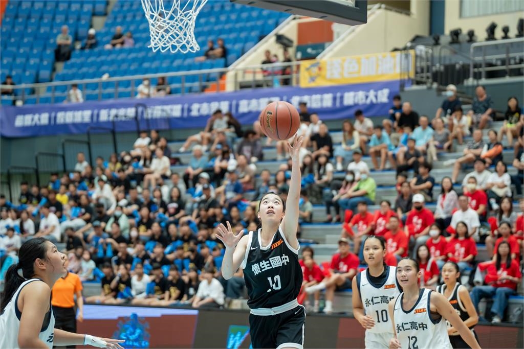 籃球／190公分國二生喬麗爾超狂！37分29籃板率永仁晉級JHBL冠軍戰