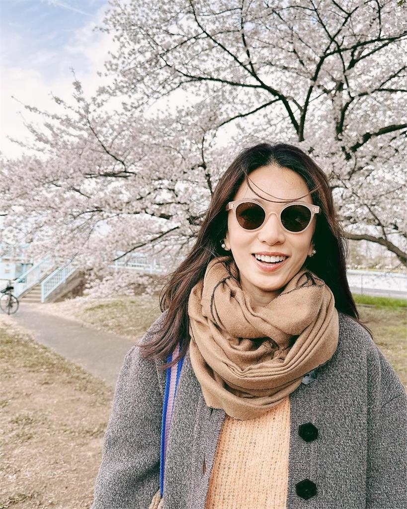 餐廳「大腸圈包頭」竟是田馥甄!42歲真面目掀開「挺出大巨蛋」本人認:沒想過