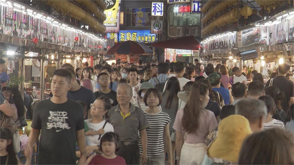 基隆廟口夜市50年「銅板價小吃」只要8元!饕客讚爆:多汁還有碳香