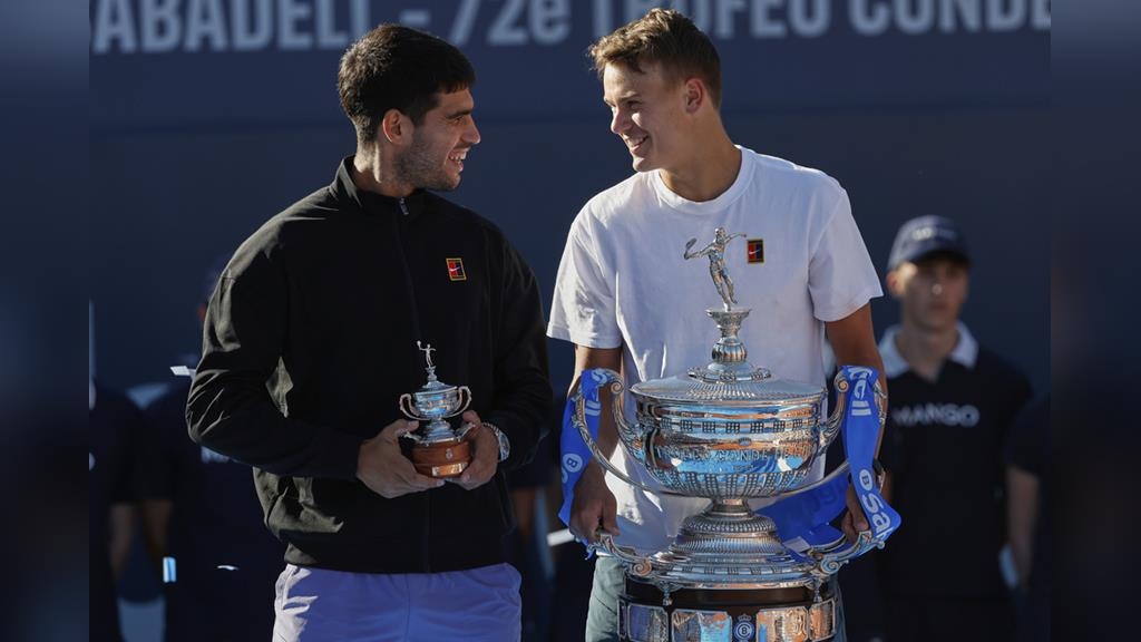 網球(影)／丹麥好手魯內中止小蠻牛9連勝　勇奪巴塞隆納網賽冠軍