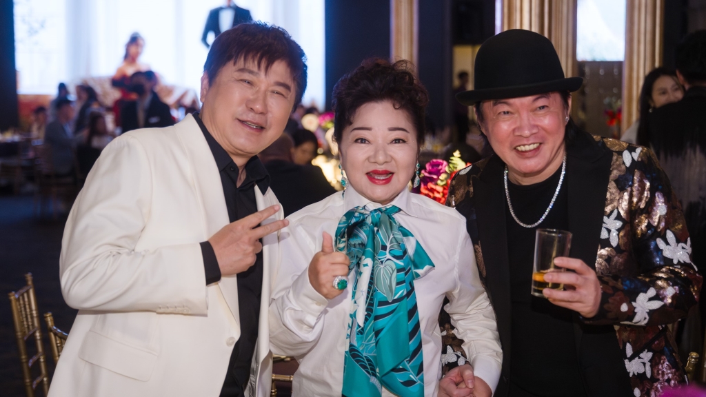 被爆不滿賴慧如婚禮「座位安排」！白冰冰還原現場駁斥：沒任何不開心